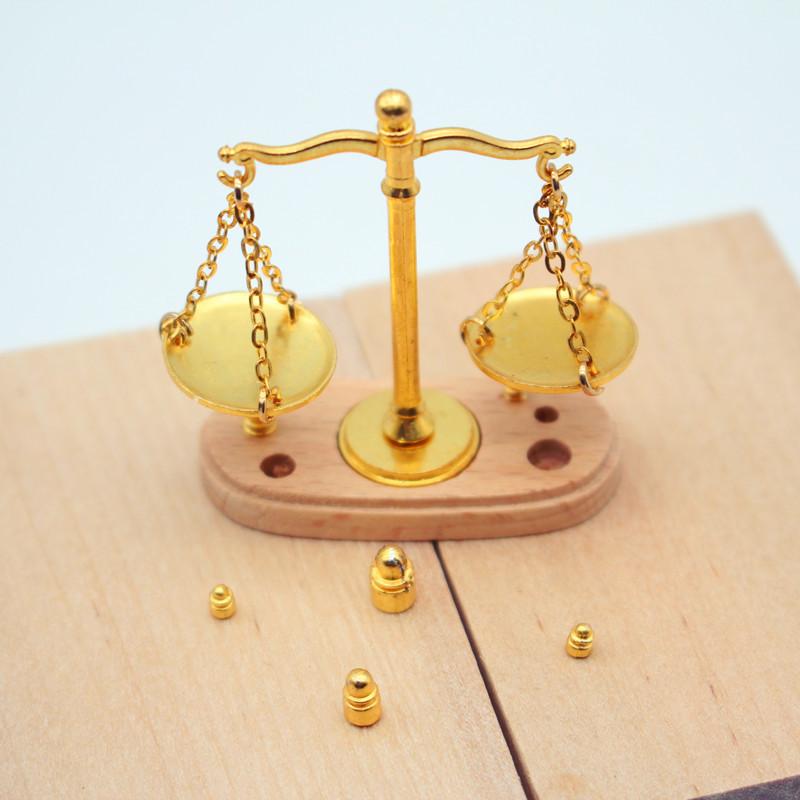 Kids Toys Play - Dollhouse Vintage Balance Scale Miniatures Model