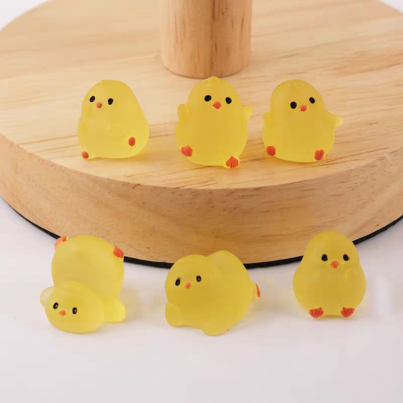Glow-in-the-Dark Mini Chick Li - Kids Toys Home avaliação e preço